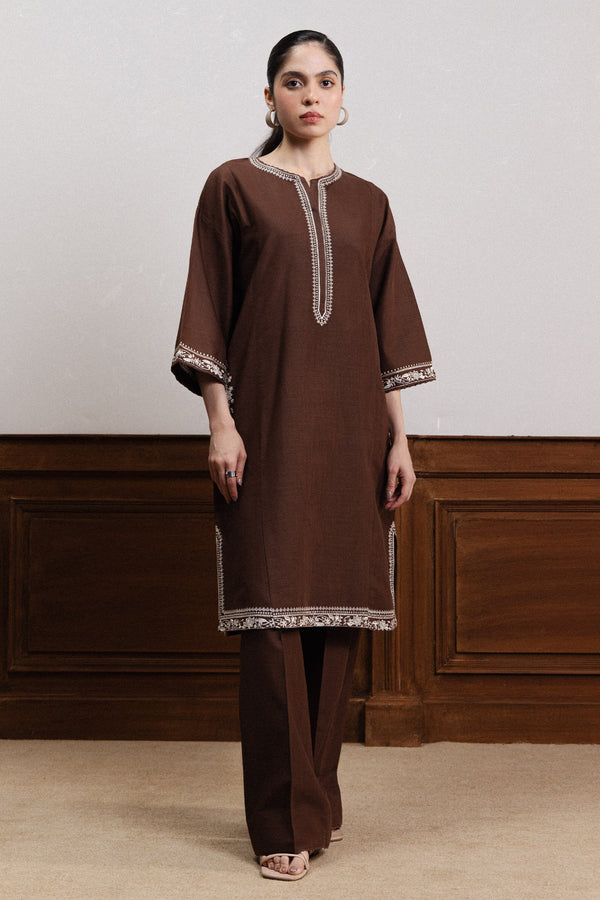ZARA SHAHJAHAN - 2PC EMBROIDERED KURTA WITH EMBROIDERED TROUSER - A731