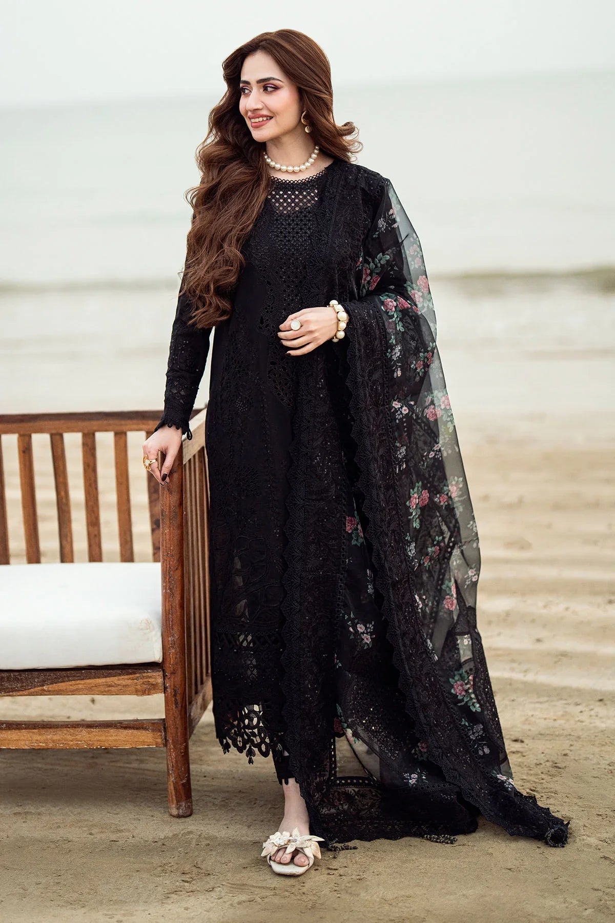 3PC - LAWN EMBROIDERED SHIRT WITH COTTON NET PRINTED EMBROIDERED DUPATTA AND TROUSER - 520